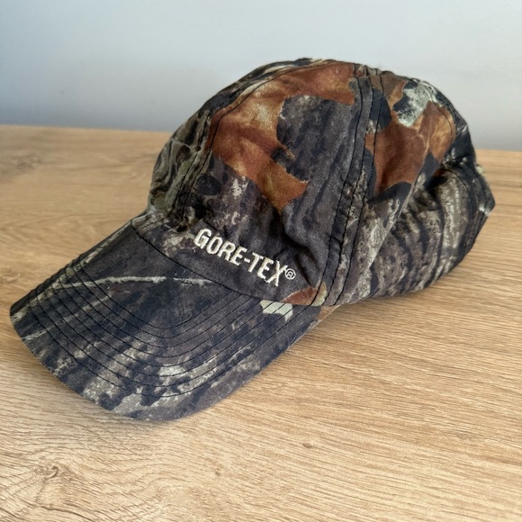 Gore-Tex Outdoor Cap Camo Hunting Hat Waterproof Adjustable Cap Vintage Style - Picture 1 of 7